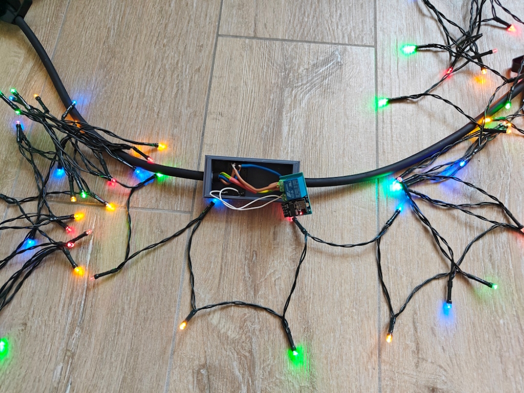 The final product (and it's working even!)